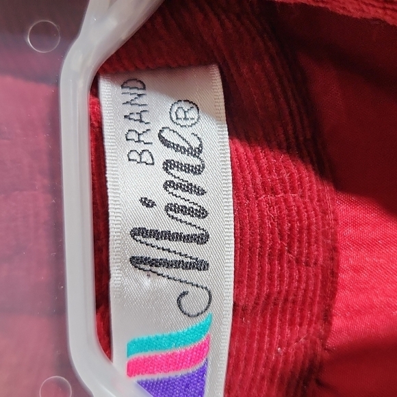 Mine Brand Vest Womens Size L TO XL Quilted Corduroy Maroon Red Padded - Picture 2 of 11